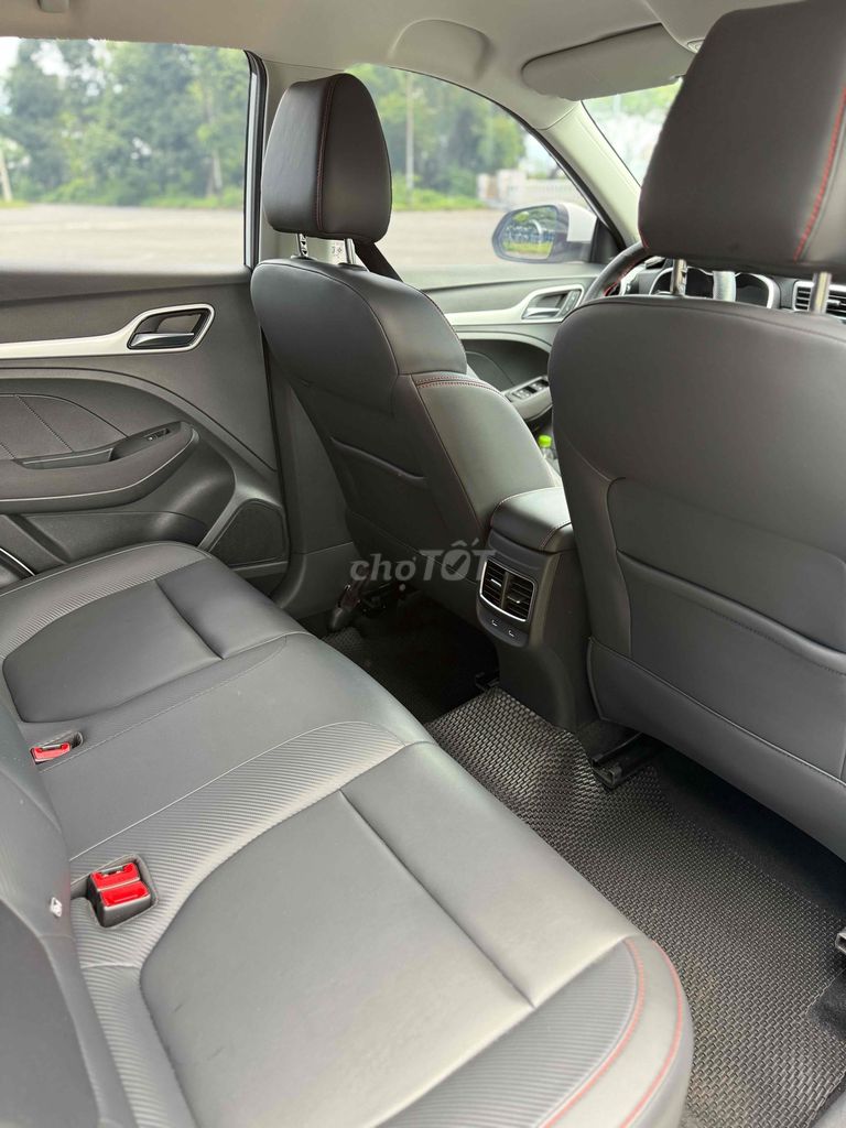MG MGZS sx 2025 - 4000 km. Mua bán Ô tô tại Quận Hải Châu Đà Nẵng được đăng bởi Quốc Khánh hình 11