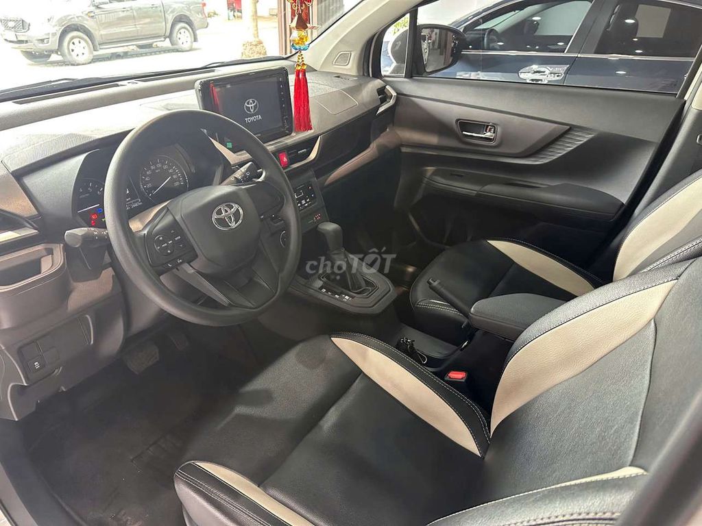 Toyota Avanza Premio 2023 1.5AT,màu trắng,24.000km. Mua bán Ô tô tại Quận Bình Tân Tp Hồ Chí Minh được đăng bởi Son Do hình 10