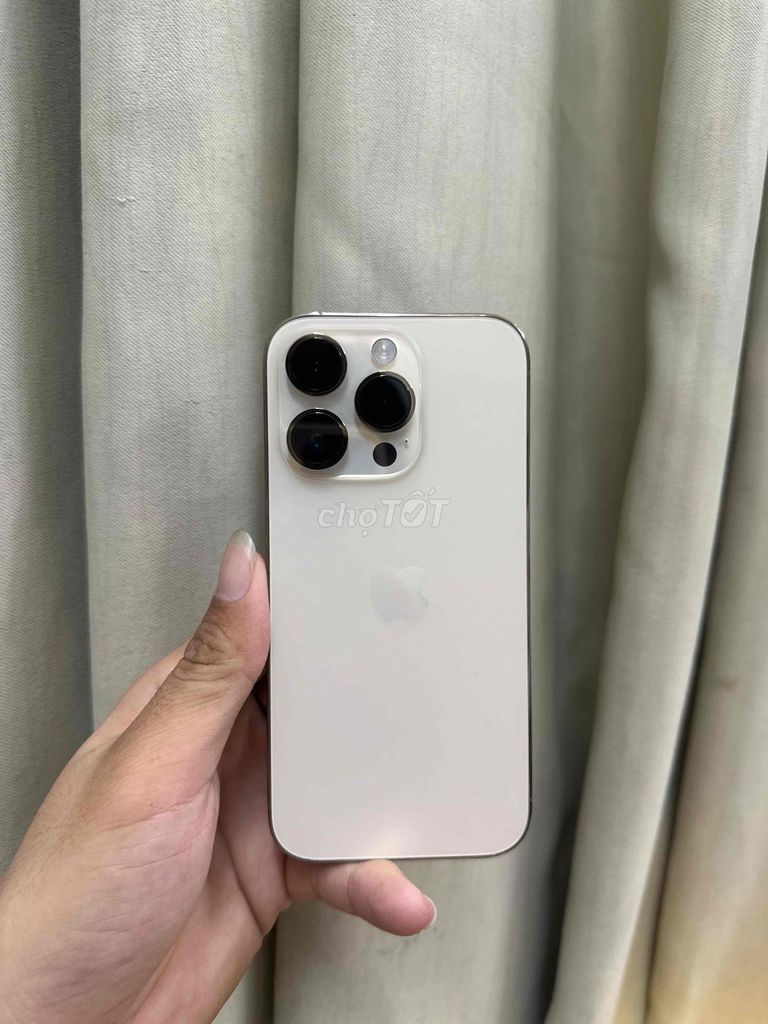 iPhone 14 Pro 256GB Vàng Full zin có góp. Mua bán Điện thoại tại Quận 12 Tp Hồ Chí Minh được đăng bởi Rạy Apple hình 1