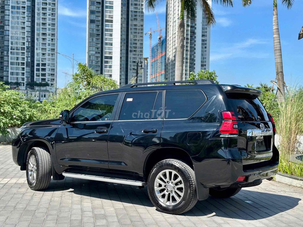 Prado VX sx 2020 màu đen siêu đẹp. Mua bán Ô tô tại Quận Cầu Giấy Hà Nội được đăng bởi Cao Quý hình 3