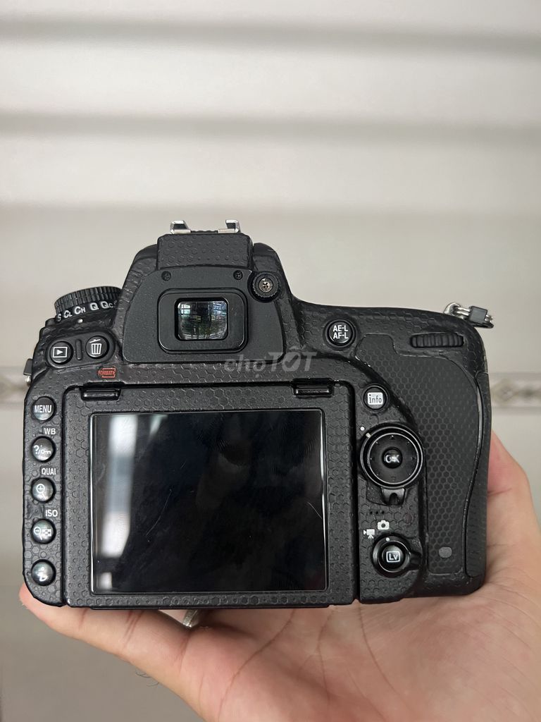 Nikon D750 (QSD)