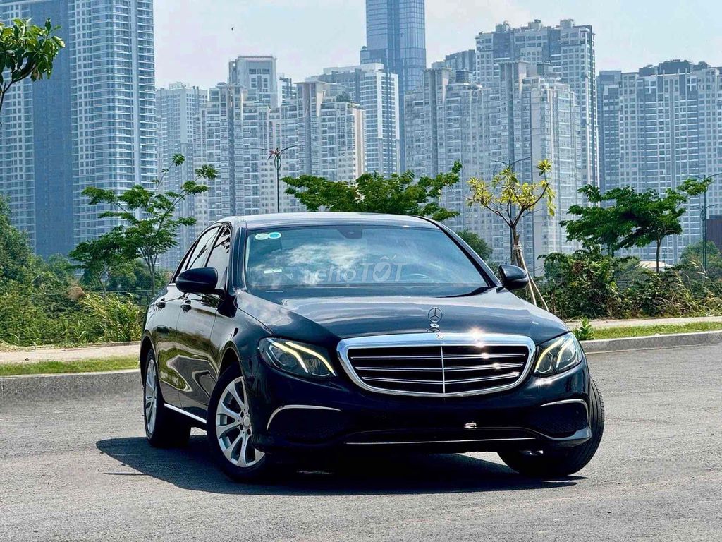 Mercedes Benz E Class 2016 E200 giá tốt