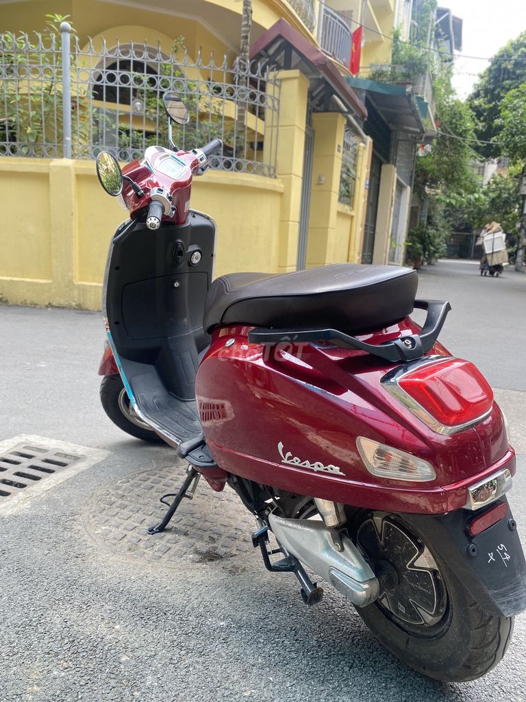 Xe Máy Điện Vespa Đỏ Đô 50cc. Mua bán Xe điện tại Quận Thanh Xuân Hà Nội được đăng bởi Lê Thị Nga hình 2