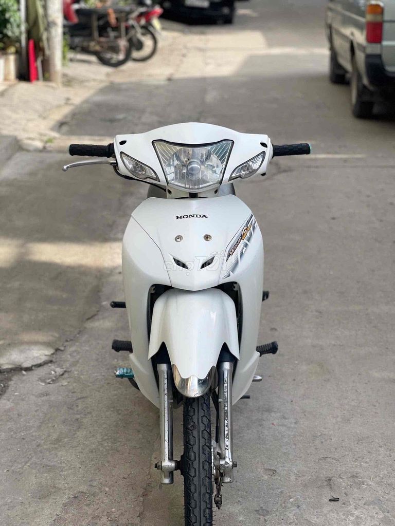 wave alpha trắng xe đẹp máy chạy bốc tiết kiệm xăn. Mua bán Xe máy tại Quận Nam Từ Liêm Hà Nội được đăng bởi Lan Phương hình 3