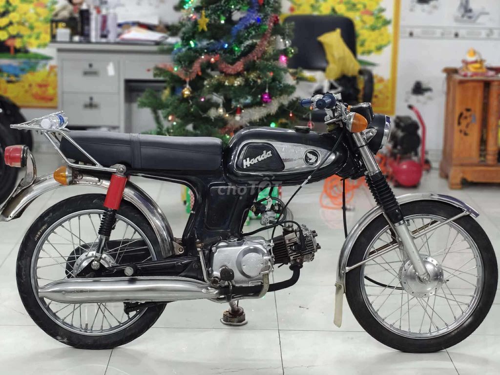 Honda 67 50cc màu Đen 12tr8. Mua bán Xe máy tại Huyện Bình Chánh Tp Hồ Chí Minh được đăng bởi Hoán Nguyễn hình 5