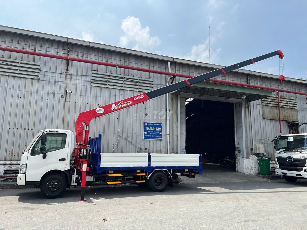 Xe Cẩu 2,4 tấn HINO Thùng 4,5m Unic URV370, 5 khúc. Mua bán Xe tải, xe ben tại Thành phố Bà Rịa Bà Rịa - Vũng Tàu được đăng bởi Mr. An hình 3