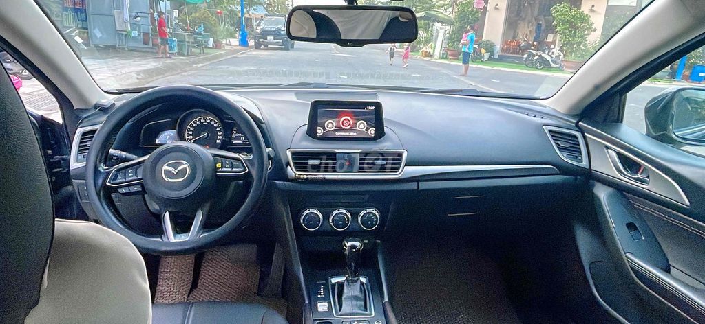Mazda 3 2018 - 85000 km. Mua bán Ô tô tại Thành phố Dĩ An Bình Dương được đăng bởi Phan văn Độ hình 15