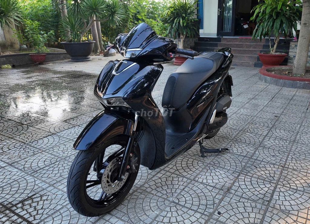 Lên đời 350 nên cần ra đi em SH 150. Mua bán Xe máy tại Quận Thanh Khê Đà Nẵng được đăng bởi Văn huy hình 4