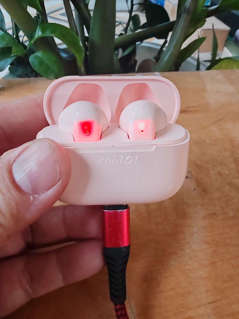 Tai nghe không dây A10 Hồng. Mua bán Tivi, Âm thanh tại Quận 7 Tp Hồ Chí Minh được đăng bởi Vy Vy hình 1