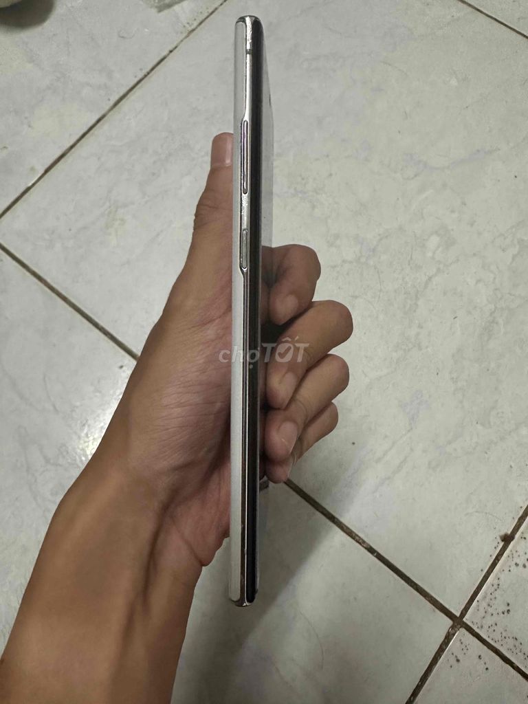 Samsung Note 10 Plus Trắng Đã sử dụng. Mua bán Điện thoại tại Quận Long Biên Hà Nội được đăng bởi Trần Đăng Huấn  hình 1