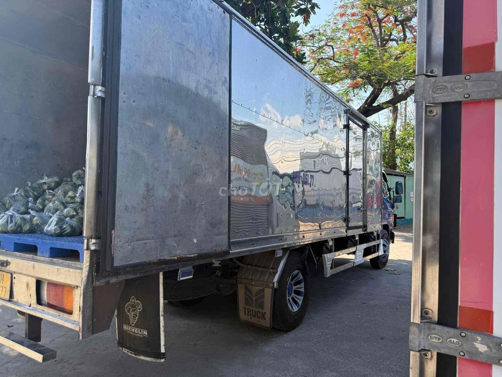 Xe đẹp . đồ zin . xem xe hốt liền. hoặc đổi xe 2.4. Mua bán Xe tải, xe ben tại Huyện Hóc Môn Tp Hồ Chí Minh được đăng bởi Huy hình 7