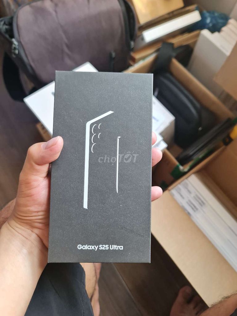 s25 ultra 5g 12/512 new bảo hành 2 năm. Mua bán Điện thoại tại Quận Tân Bình Tp Hồ Chí Minh được đăng bởi Sơn hình 1