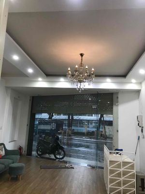 Cho thuê văn phòng hoặc mặt bằng KD 110m2 đường Trưng Nữ Vương. Cho thuê văn phòng, mặt bằng kinh doanh tại Quận Hải Châu Đà Nẵng được đăng bởi Cô Vân