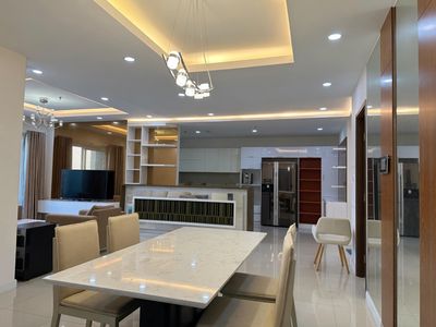 Căn góc 3PN 2wc, 124 m2, bán 9 tỷ