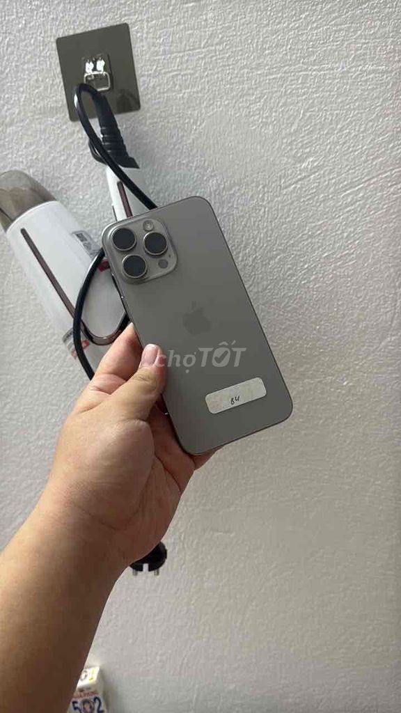 Apple iPhone 15 Pro Max Xám Đã sử dụng. Mua bán Điện thoại tại Quận Nam Từ Liêm Hà Nội được đăng bởi Trà Giang hình 1