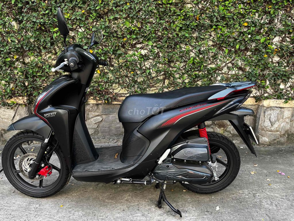 Honda Vision 2024 Bản Thể thao Đen nhám. Mua bán Xe máy tại Thành phố Thủ Đức Tp Hồ Chí Minh được đăng bởi BẢO NGỌC hình 4