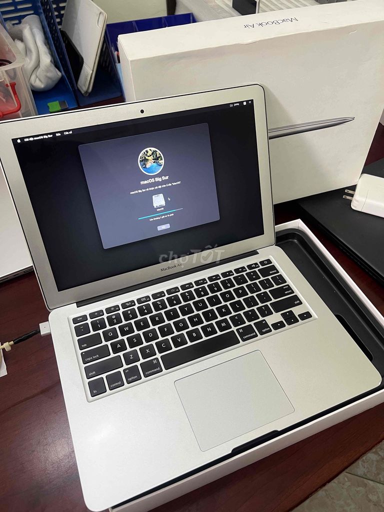 Apple Macbook Air 2017 i5 8GB/256GB. Mua bán Laptop tại Quận Cầu Giấy Hà Nội được đăng bởi Đỗ Kỷ hình 1