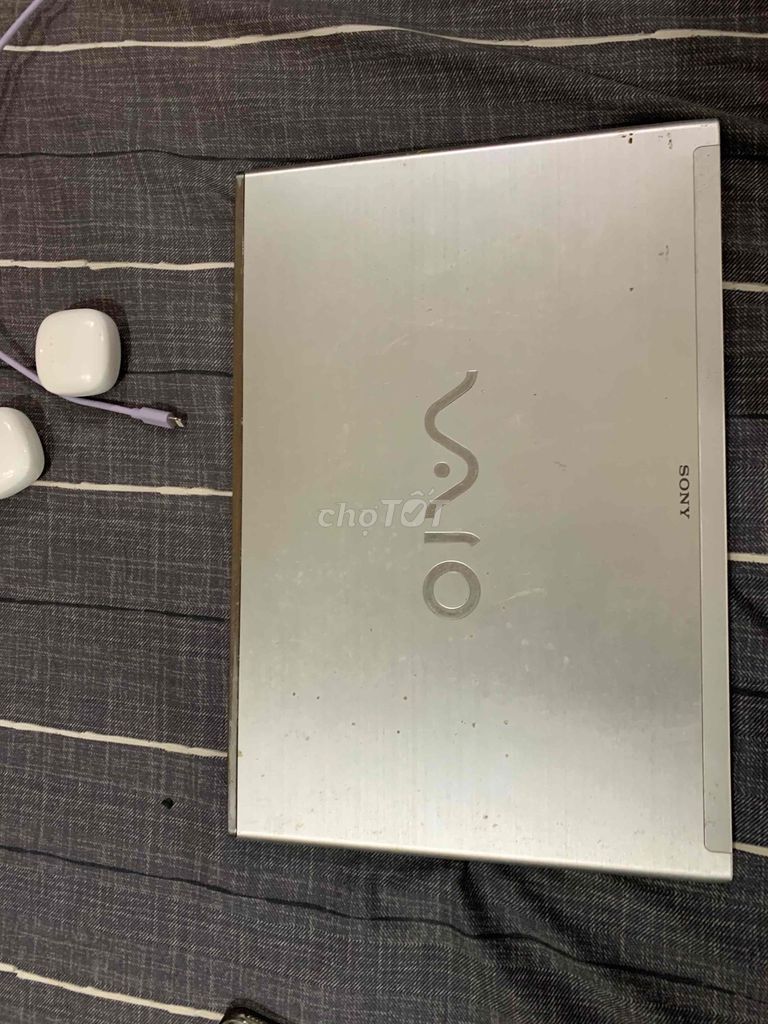 Sony Vaio Core i5 Bạc. Mua bán Laptop tại Quận Bắc Từ Liêm Hà Nội được đăng bởi Phạm hình 1