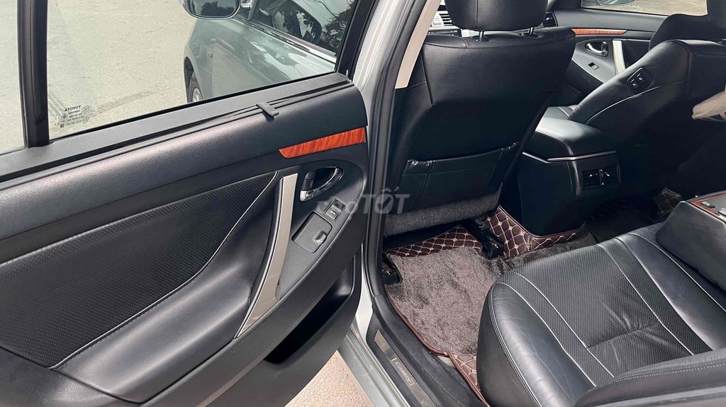 Toyota Camry 2011 3.5Q - 93614 km. Mua bán Ô tô tại Thành phố Thủ Đức Tp Hồ Chí Minh được đăng bởi lâm hình 5