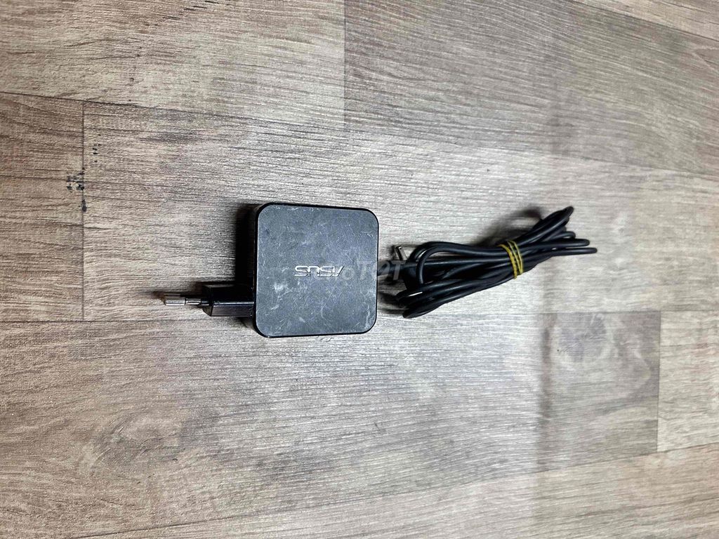 Sạc laptop Asus Đen dây nối. Mua bán Phụ kiện (Màn hình, Chuột...) tại Thành phố Thủ Đức Tp Hồ Chí Minh được đăng bởi Lâm Quốc Cường hình 1