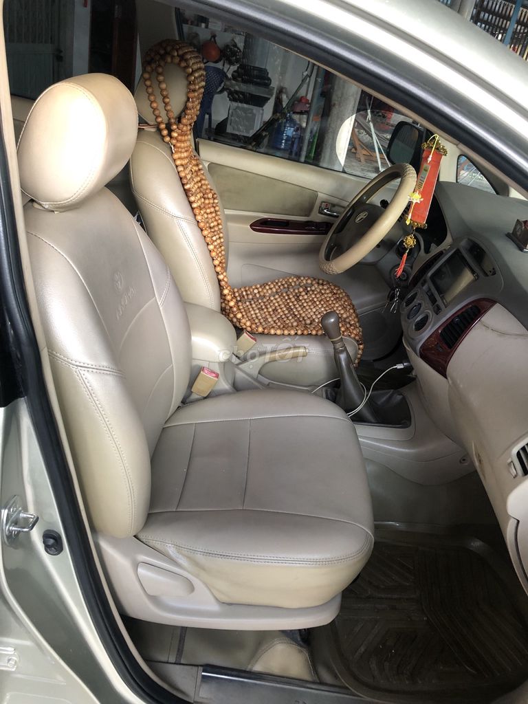 Toyota Innova 2006 G - 450000 km. Mua bán Ô tô tại Huyện Long Hồ Vĩnh Long được đăng bởi Minh Hoàng hình 7