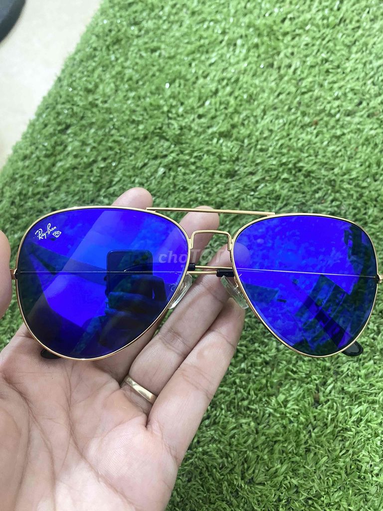 Kính râm Ray-Ban Kim loại Xanh dương. Mua bán Phụ kiện thời trang khác tại Thành phố Chí Linh Hải Dương được đăng bởi Quỳnh Nga 2hand hình 1