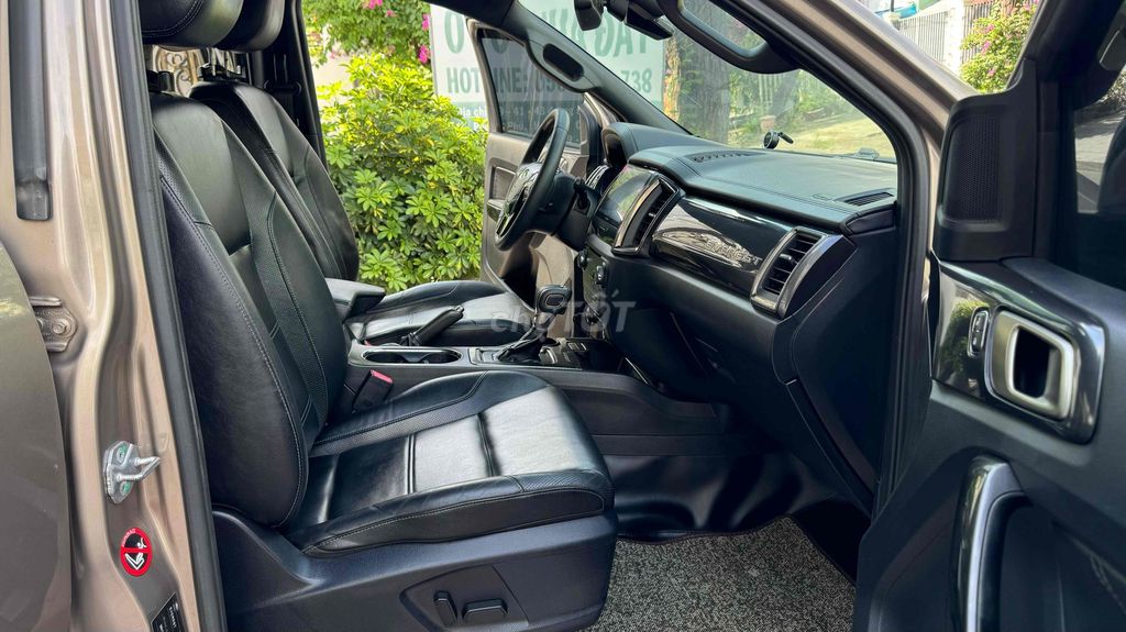 Ford Everest 2019 Titanium 2.0L 4x2 AT - 90000 km. Mua bán Ô tô tại Huyện Bình Chánh Tp Hồ Chí Minh được đăng bởi TAN THANH AUTO hình 10