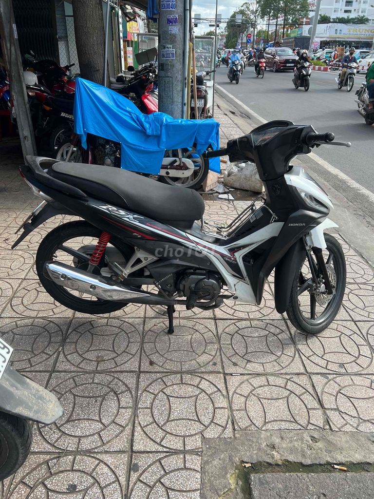 bán wave RSX Fi biển số 68. Mua bán Xe máy tại Quận Ninh Kiều Cần Thơ được đăng bởi Mười hình 1