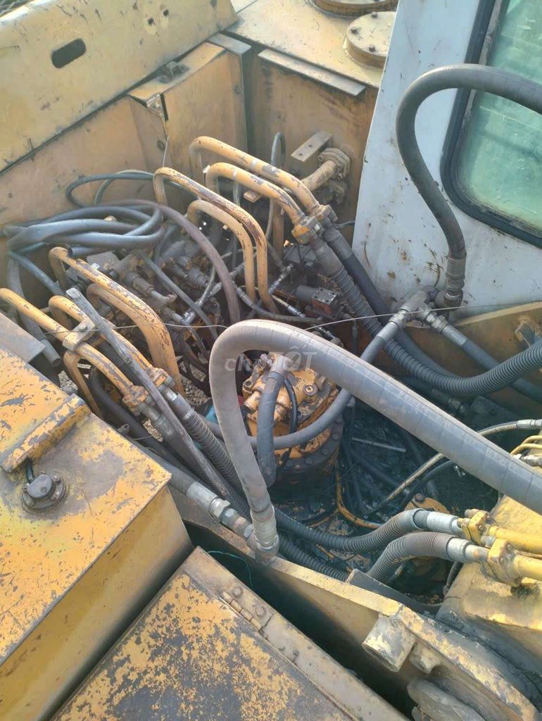 Xe cuốc bánh xích huyndai 200w. Mua bán Phương tiện khác tại Thành phố Biên Hòa Đồng Nai được đăng bởi Huy hình 4