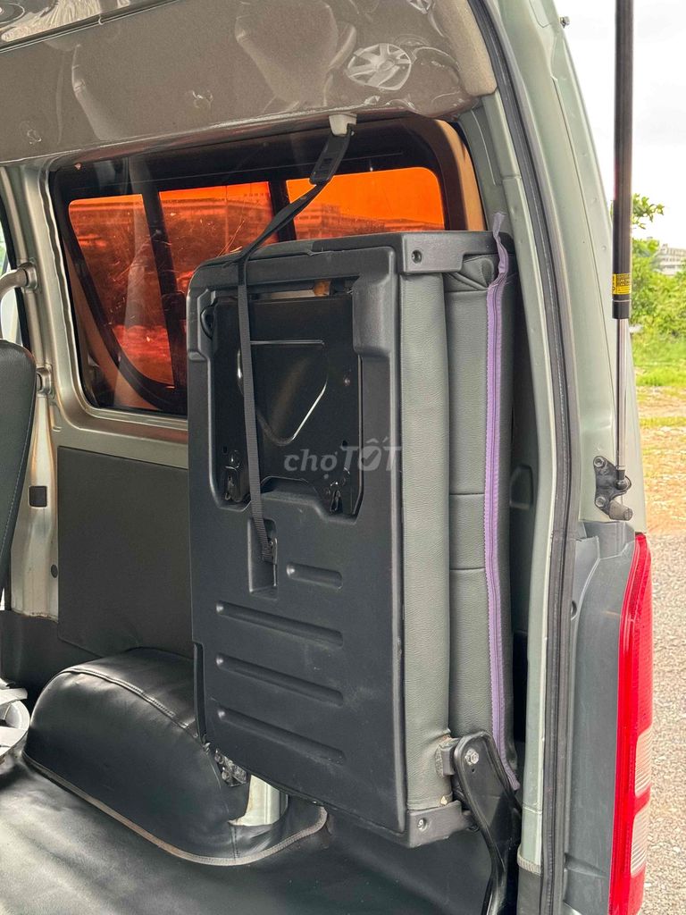 Toyota Hiace 2011 máy xăng 16 chỗ xe cơ quan !. Mua bán Ô tô tại Quận Bình Tân Tp Hồ Chí Minh được đăng bởi Xe Cũ Giá Tốt Bình Tân hình 12
