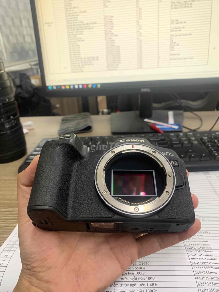 Máy ảnh Canon R8 Đen 98%. Mua bán Máy ảnh, Máy quay tại Thành phố Dĩ An Bình Dương được đăng bởi Cậu Ba Joon hình 1