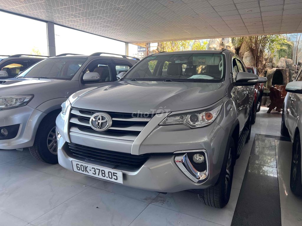 Toyota Fortuner 2020 2.4MT 4x2 MT  - 86000 km