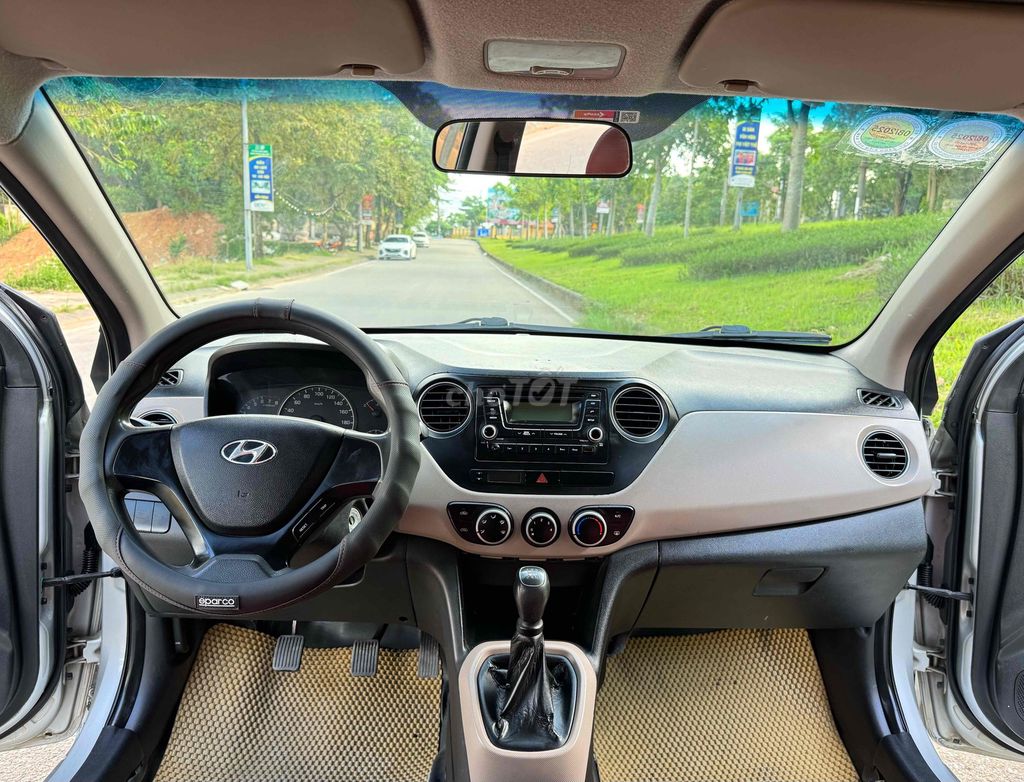 Hyundai Grand i10 2015 1.0 Base - 160000 km. Mua bán Ô tô tại Huyện Sóc Sơn Hà Nội được đăng bởi Anh Chiến hình 11