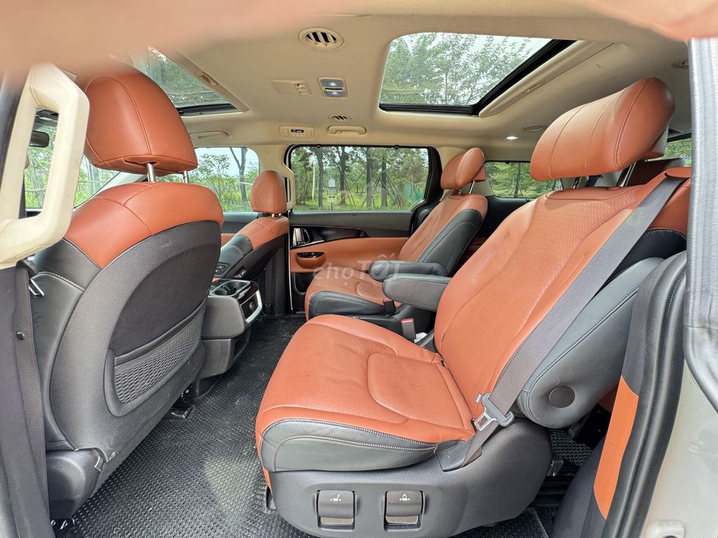 Kia Carnival Signature 2.2D 2022 model 2023. Mua bán Ô tô tại Quận Thanh Xuân Hà Nội được đăng bởi Nguyễn Tuấn Hoàng hình 8