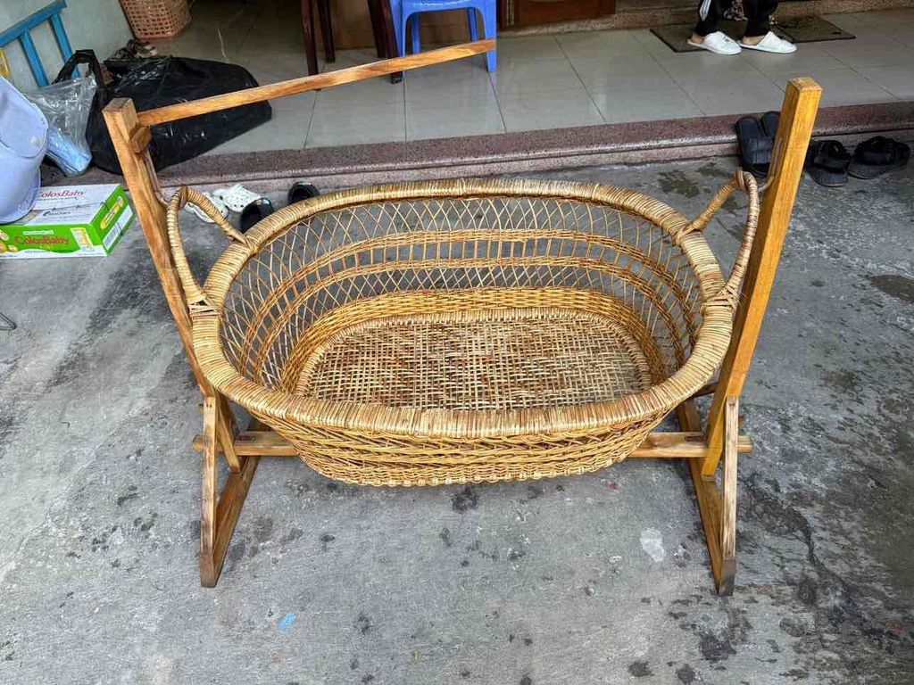 Nôi mây gỗ tự nhiên 0-12 tháng. Mua bán Mẹ và bé tại Quận Ngũ Hành Sơn Đà Nẵng được đăng bởi Diễm hình 1