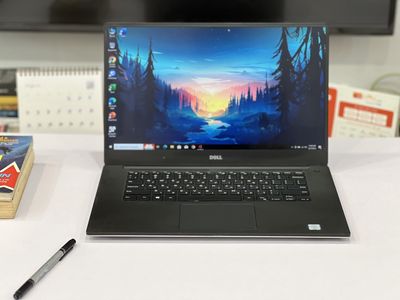 Laptop Dell Precision 5510 + 5520 i7-6820HQ VGA