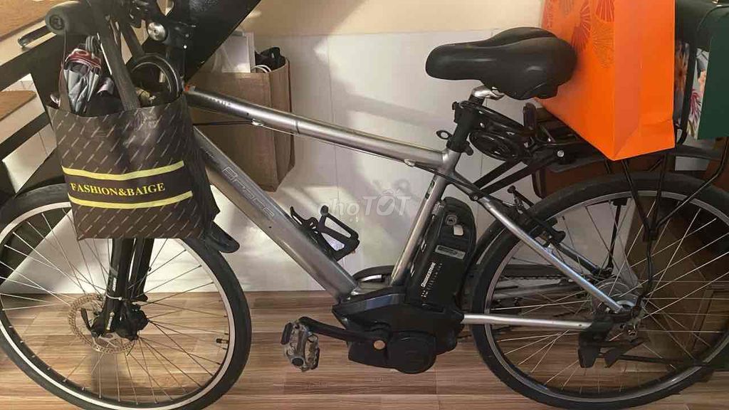 Nhượng lại xe đạp trợ lực Nhật Bản, giá rẻ. Mua bán Xe đạp tại Quận Tây Hồ Hà Nội được đăng bởi ngô minh hình 7