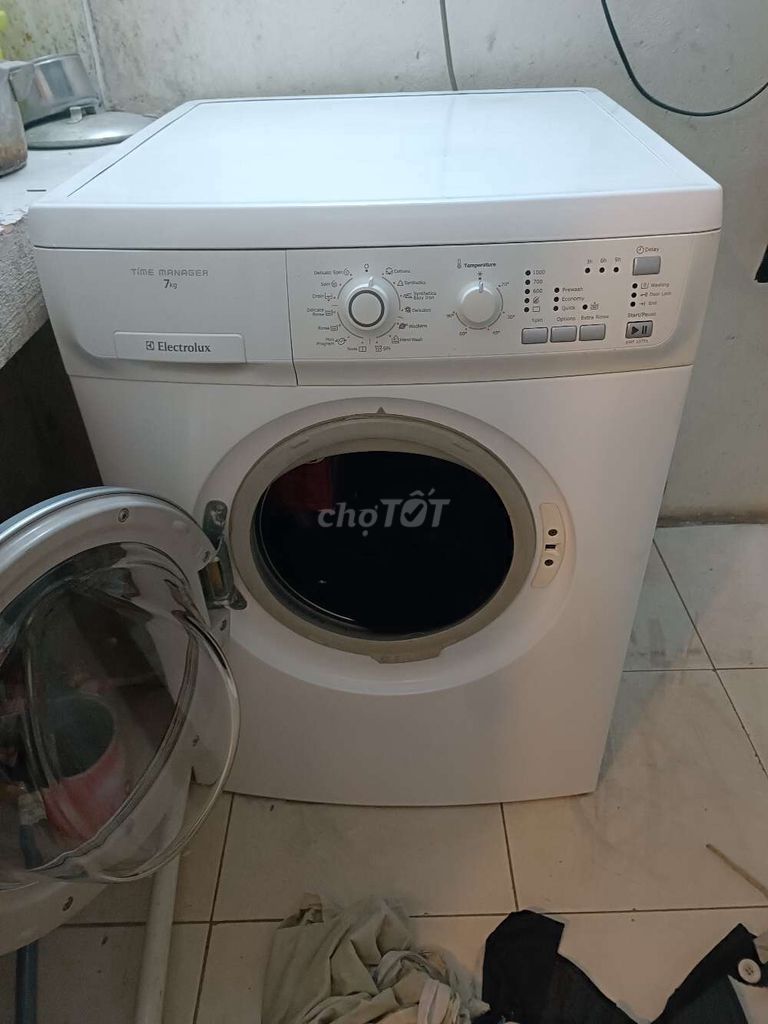 Máy giặt electrolux cửa ngang 7kg cần bán ve que