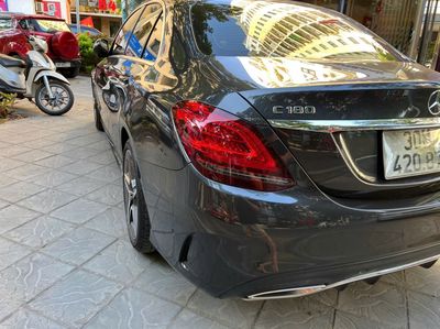 Mercedes-Benz C180 2020 Đen ghi 44000 km. Mua bán Ô tô tại Quận Cầu Giấy Hà Nội được đăng bởi Nguyễn Đức Thắng hình 1