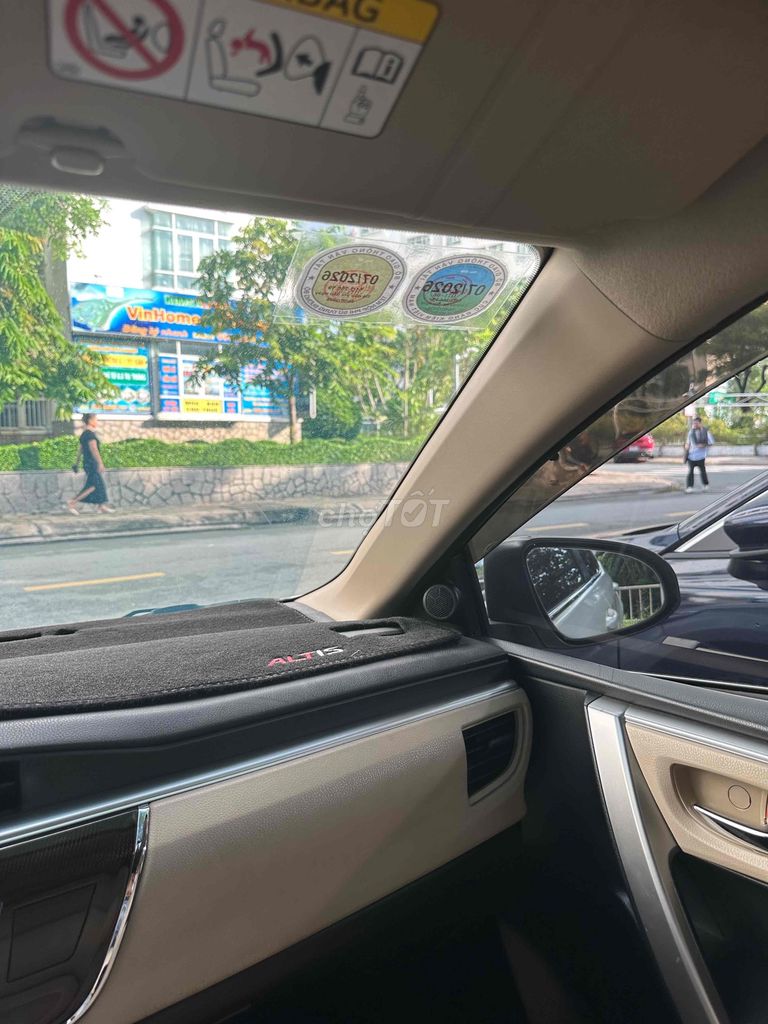 Toyota Corolla Altis 2017 1.8G AT - 112000 km. Mua bán Ô tô tại Quận 7 Tp Hồ Chí Minh được đăng bởi Nguyen Thi thu Phuong hình 18