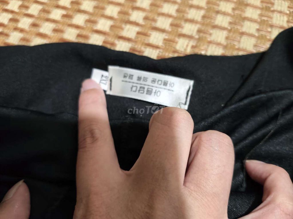 Chân váy Nữ Vải Đen 2XL. Mua bán Quần áo tại Quận Liên Chiểu Đà Nẵng được đăng bởi Smile  hình 1