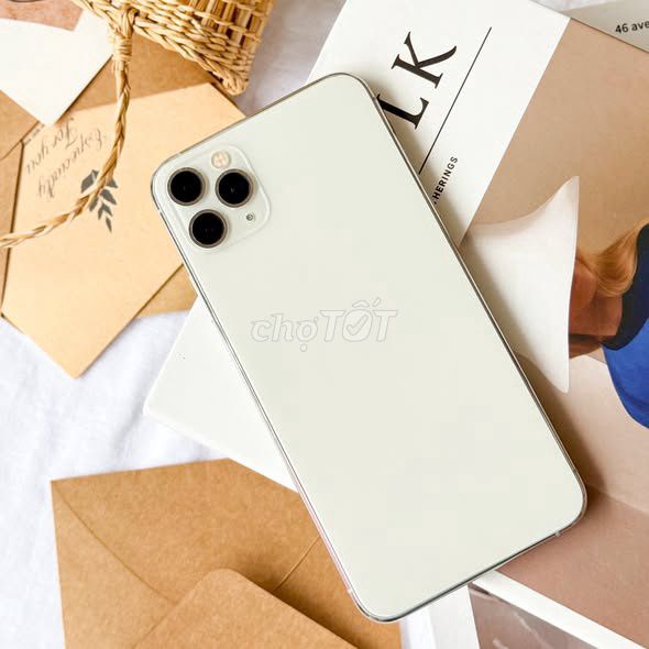 Apple iPhone 11 Pro 64GB Trắng Like New. Mua bán Điện thoại tại Quận 3 Tp Hồ Chí Minh được đăng bởi Nguyễn Hữu Trọng (Hữu Trọng) hình 1
