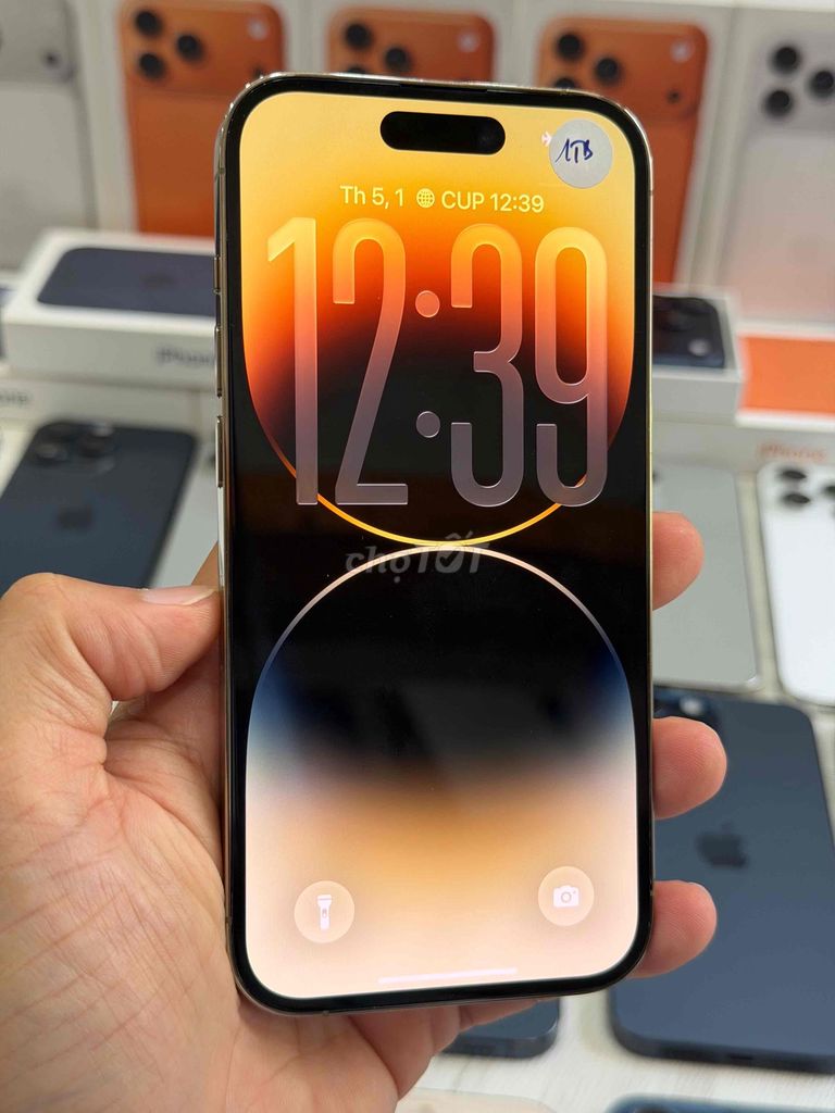 iPhone 14 Pro nhỏ 1000GB Có Khe Sim Keng Pin 100%. Mua bán Điện thoại tại Thành phố Thủ Đức Tp Hồ Chí Minh được đăng bởi Táo Uy Tín Chuyên Cung Cấp Sỉ Và Lẻ Tuyển Công Tác Viên hình 1