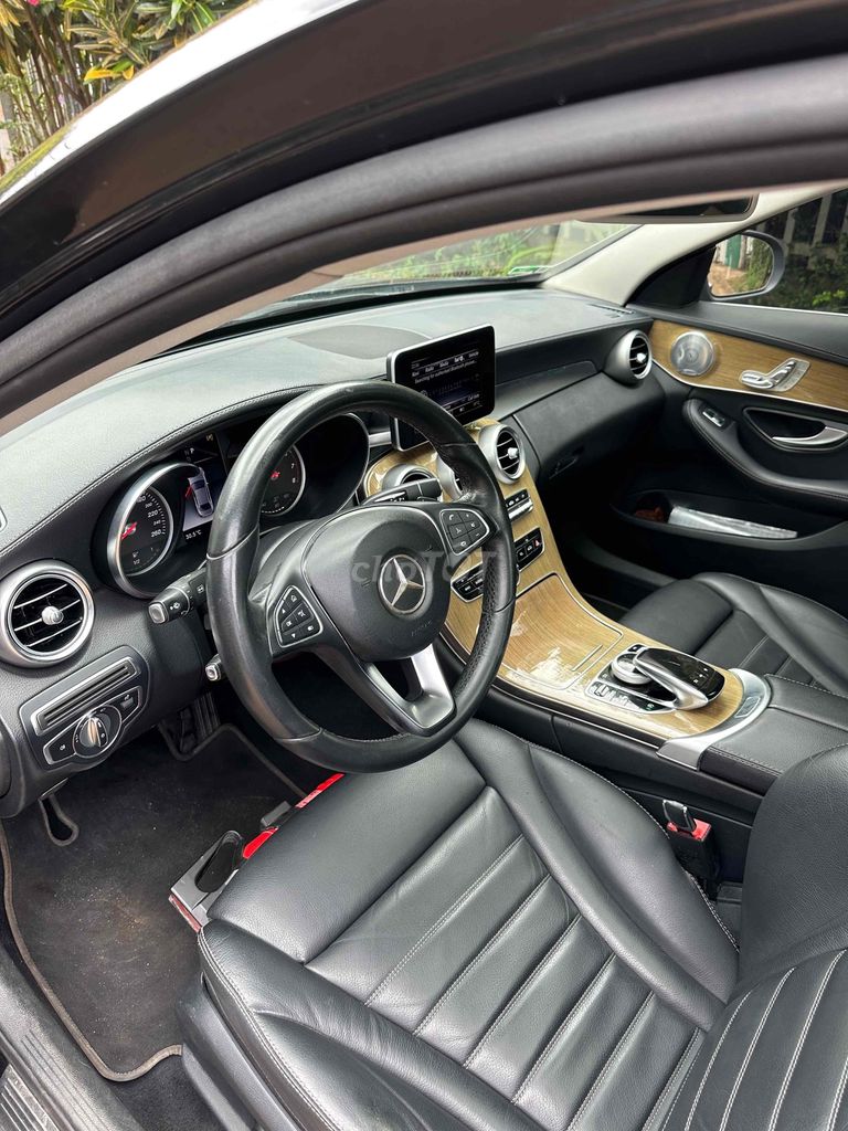 Mercedes Benz C Class 2017 C250 Exclusive. Mua bán Ô tô tại Thành phố Buôn Ma Thuột Đắk Lắk được đăng bởi AUTO Anh Phát hình 10