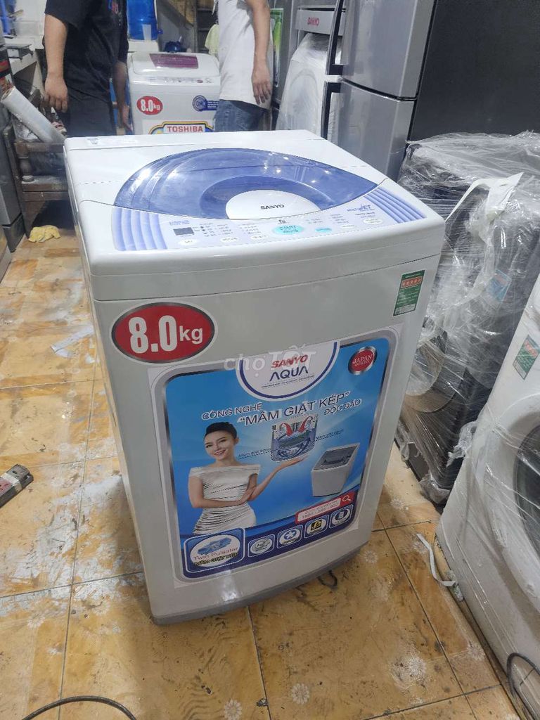 Máy giặt sanyo 8kg lồng đứng, giặt vắt êm