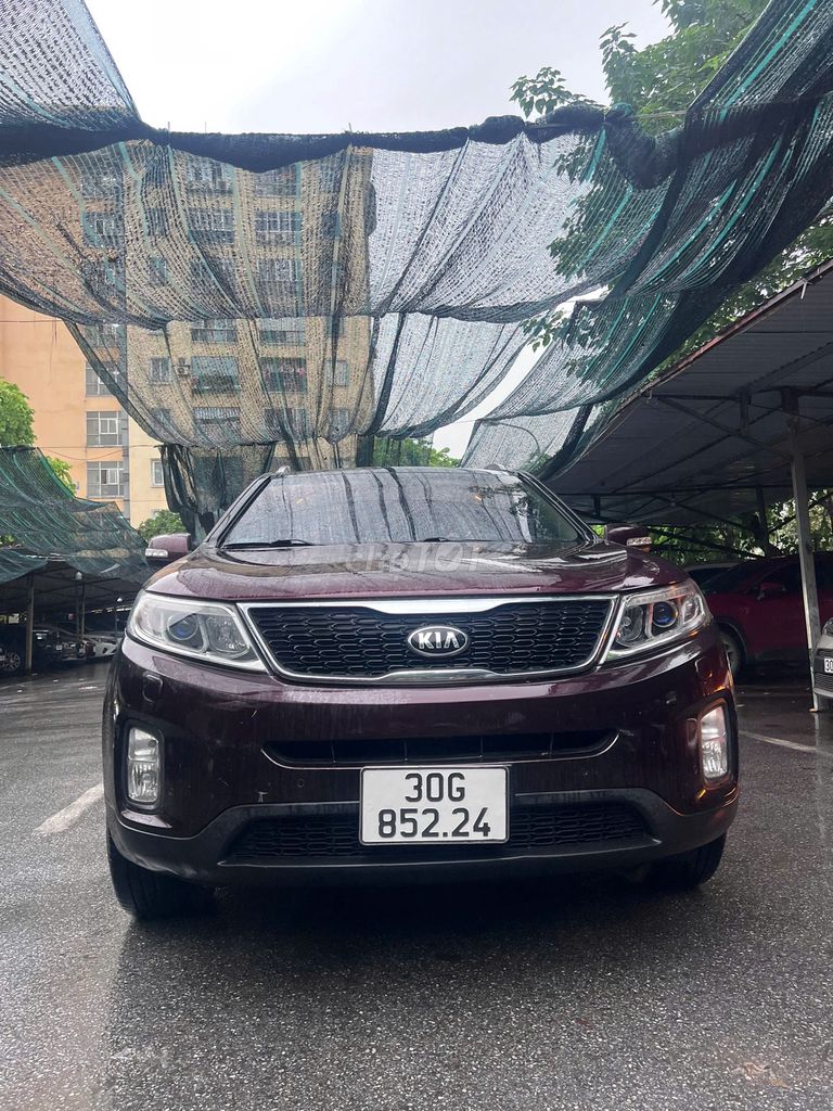 Kia Sorento 2016 Бензин 110 тыс. км Бордовый