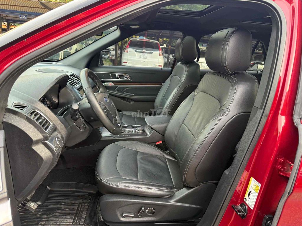 FORD EXPLORER LIMITED 2.3L 2019 màu đỏ. Mua bán Ô tô tại Quận Cầu Giấy Hà Nội được đăng bởi Auto 6666 hình 10
