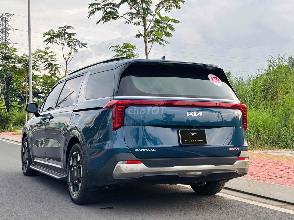 Kia Carnival 2024 Signature 2.2D - 26000 km. Mua bán Ô tô tại Quận 8 Tp Hồ Chí Minh được đăng bởi Cửa hàng ô tô cũ TRUST CARS hình 5