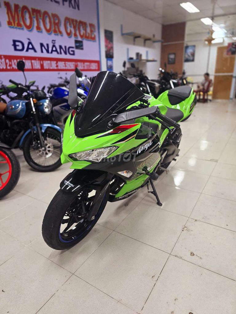 Ninja400 Bản KRT odo chuẩn 10.500km(lướt,hiếm). Mua bán Xe máy tại Quận Thanh Khê Đà Nẵng được đăng bởi Quý Moto Cycle 21 điện biên phủ Đà Nẵng hình 3