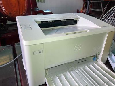 Máy in HP LaserJet Pro M102a mới 90%